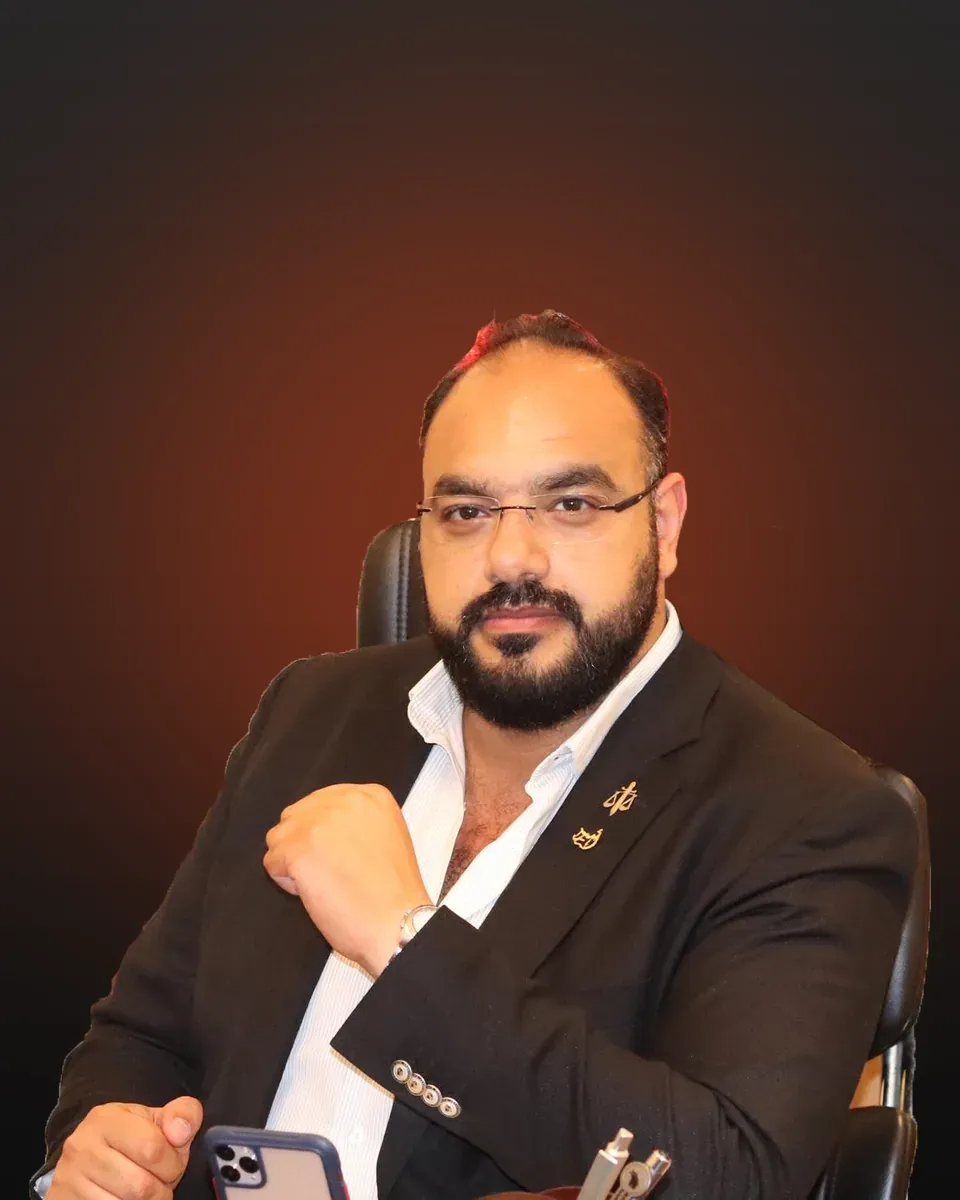 الدكتور / أمير سعيد